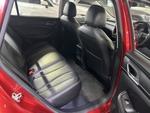 MG MG5 Exclusive - Thumb 7