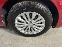 MG MG5 Exclusive - Thumb 22