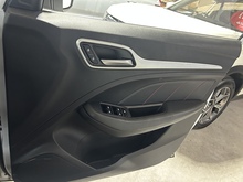 MG MG ZS VTi-TECH Limited Edition - Thumb 17