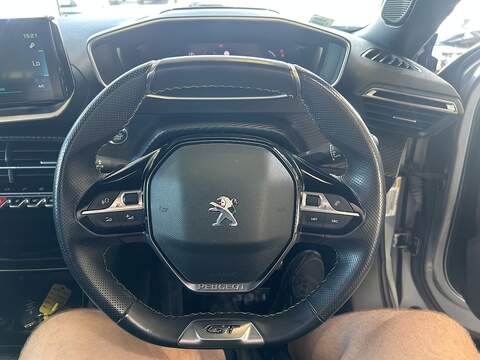 Peugeot E-2008 50kWh GT SUV 5dr Electric Auto (7kW Charger) (136 ps) - U10523