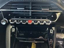 Peugeot E-2008 GT - Thumb 12