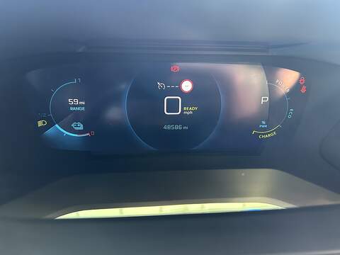 Peugeot E-2008 50kWh GT SUV 5dr Electric Auto (7kW Charger) (136 ps) - U10523