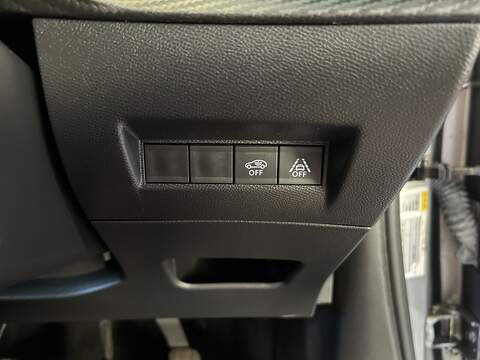 Peugeot E-2008 50kWh GT SUV 5dr Electric Auto (7kW Charger) (136 ps) - U10523