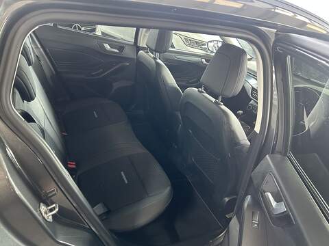 Ford Focus 1.0T EcoBoost Active X Estate 5dr Petrol Manual Euro 6 (s/s) (125 ps) - U10529