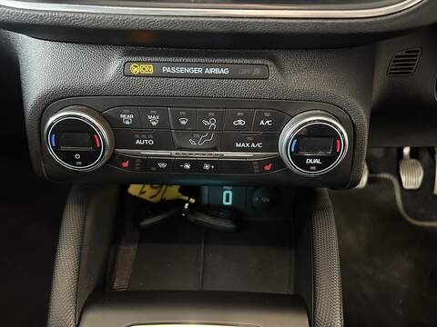 Ford Focus 1.0T EcoBoost Active X Estate 5dr Petrol Manual Euro 6 (s/s) (125 ps) - U10529