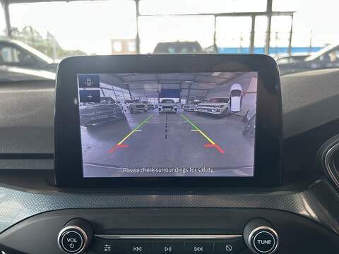 Ford Focus 1.0T EcoBoost Active X Estate 5dr Petrol Manual Euro 6 (s/s) (125 ps) - U10529