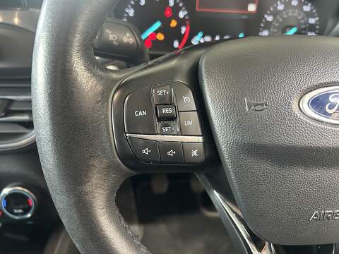 Ford Focus 1.0T EcoBoost Active X Estate 5dr Petrol Manual Euro 6 (s/s) (125 ps) - U10529