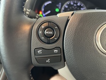 Lexus CT 200h Sport - Thumb 18