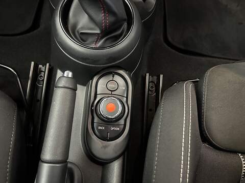 MINI Hatch 1.5 Cooper Sport Hatchback 3dr Petrol Manual Euro 6 (s/s) (136 ps) - U10536