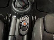 MINI Hatch Cooper Sport - Thumb 10