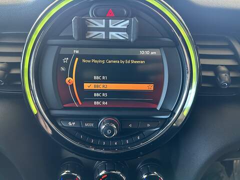 MINI Hatch 1.5 Cooper Sport Hatchback 3dr Petrol Manual Euro 6 (s/s) (136 ps) - U10536