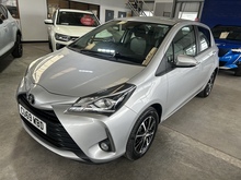 Toyota Yaris VVT-i Icon Tech - Thumb 1