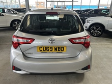 Toyota Yaris VVT-i Icon Tech - Thumb 5