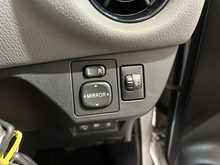 Toyota Yaris VVT-i Icon Tech - Thumb 19