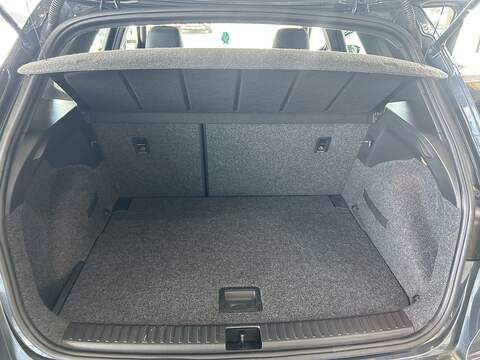 SEAT Arona 1.6 TDI XCELLENCE Lux SUV 5dr Diesel DSG Euro 6 (s/s) (95 ps) - U10541