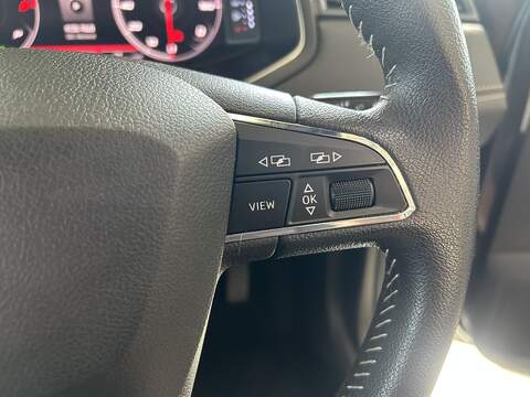 SEAT Arona 1.6 TDI XCELLENCE Lux SUV 5dr Diesel DSG Euro 6 (s/s) (95 ps) - U10541