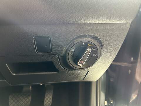 SEAT Arona 1.6 TDI XCELLENCE Lux SUV 5dr Diesel DSG Euro 6 (s/s) (95 ps) - U10541