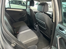 Volkswagen Tiguan TDI SE Navigation - Thumb 7