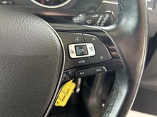 Volkswagen Tiguan TDI SE Navigation - Thumb 18