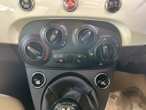 Fiat 500 1.0 MHEV Dolcevita Hatchback 3dr Petrol Manual Euro 6 (s/s) (70 bhp) - U10546