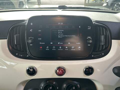 Fiat 500 1.0 MHEV Dolcevita Hatchback 3dr Petrol Manual Euro 6 (s/s) (70 bhp) - U10546