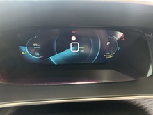 Peugeot E-2008 GT - Thumb 16