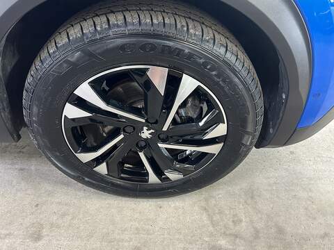 Peugeot E-2008 50kWh GT SUV 5dr Electric Auto (7kW Charger) (136 ps) - U10549