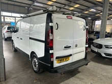 Vauxhall Vivaro CDTi 2900 - Thumb 4