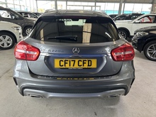 Mercedes-Benz GLA GLA220d AMG Line - Thumb 5