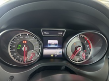 Mercedes-Benz GLA GLA220d AMG Line - Thumb 17