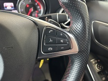 Mercedes-Benz GLA GLA220d AMG Line - Thumb 19