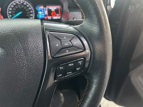 Ford Ranger 2.0 EcoBlue Wildtrak Pickup Double Cab 4dr Diesel Auto 4WD Euro 6 (s/s) (213 ps) - U10577