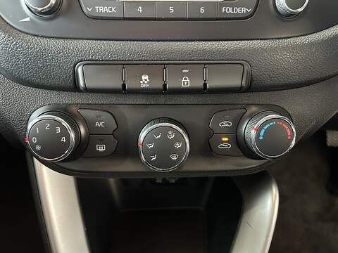 Kia Ceed 1.6 CRDi 1 Sportswagon 5dr Diesel Manual Euro 6 (s/s) (134 bhp) - U10578