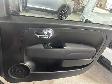 Fiat 500 1.0 MHEV Hatchback 3dr Petrol Manual Euro 6 (s/s) (70 bhp) - U10581