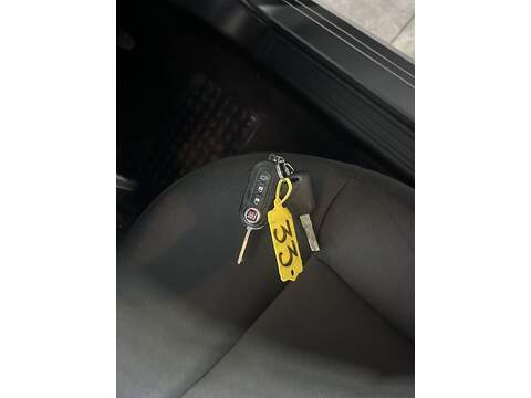 Fiat 500 1.0 MHEV Hatchback 3dr Petrol Manual Euro 6 (s/s) (70 bhp) - U10581