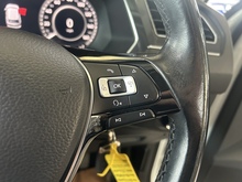 Volkswagen Tiguan TSI BlueMotion Tech SEL - Thumb 16