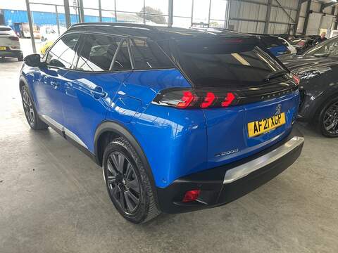 Peugeot E-2008 50kWh GT Premium SUV 5dr Electric Auto (136 ps) - U10587