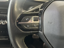 Peugeot E-2008 GT Premium - Thumb 16