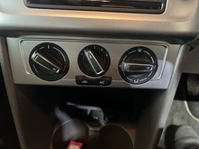 Volkswagen Polo TSI BlueMotion Tech beats - Thumb 11