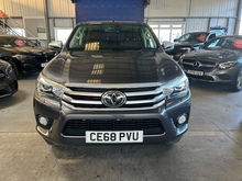 Toyota Hilux D-4D Invincible - Thumb 2