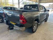 Toyota Hilux D-4D Invincible - Thumb 3