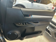 Toyota Hilux D-4D Invincible - Thumb 18