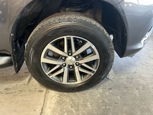 Toyota Hilux D-4D Invincible - Thumb 21