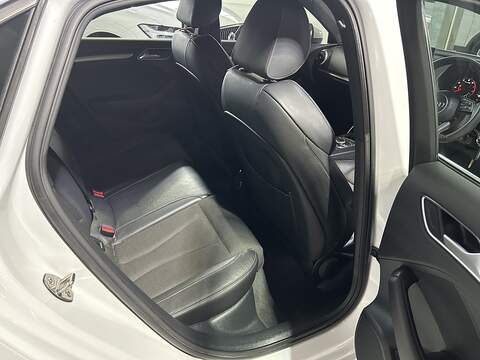 Audi A3 1.0 TFSI 30 S line Saloon 4dr Petrol Manual Euro 6 (s/s) (116 ps) - U10611