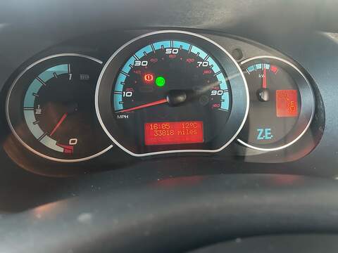 Renault Kangoo Maxi ZE LL21 33kWh Business Crew Van 4dr Electric Auto L3 H1 (i) (60 ps) - U10618