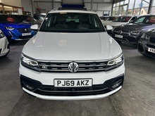Volkswagen Tiguan TDI R-Line Tech - Thumb 2