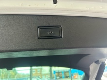 Volkswagen Tiguan TDI R-Line Tech - Thumb 9