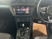 Volkswagen Tiguan TDI R-Line Tech - Thumb 10