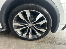 Volkswagen Tiguan TDI R-Line Tech - Thumb 23