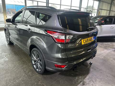Ford Kuga 2.0 TDCi EcoBlue ST-Line Edition SUV 5dr Diesel Manual Euro 6 (s/s) (150 ps) - U10639